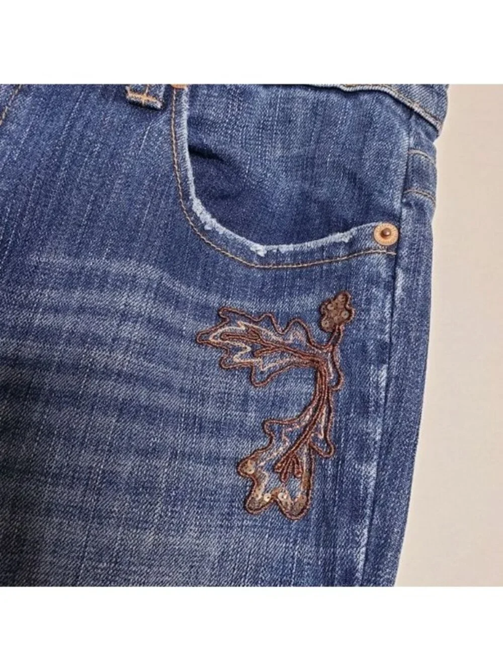 American Eagle Stretch Boot Beaded Distressed Bootcut Jeans Y2K Women's Size 6